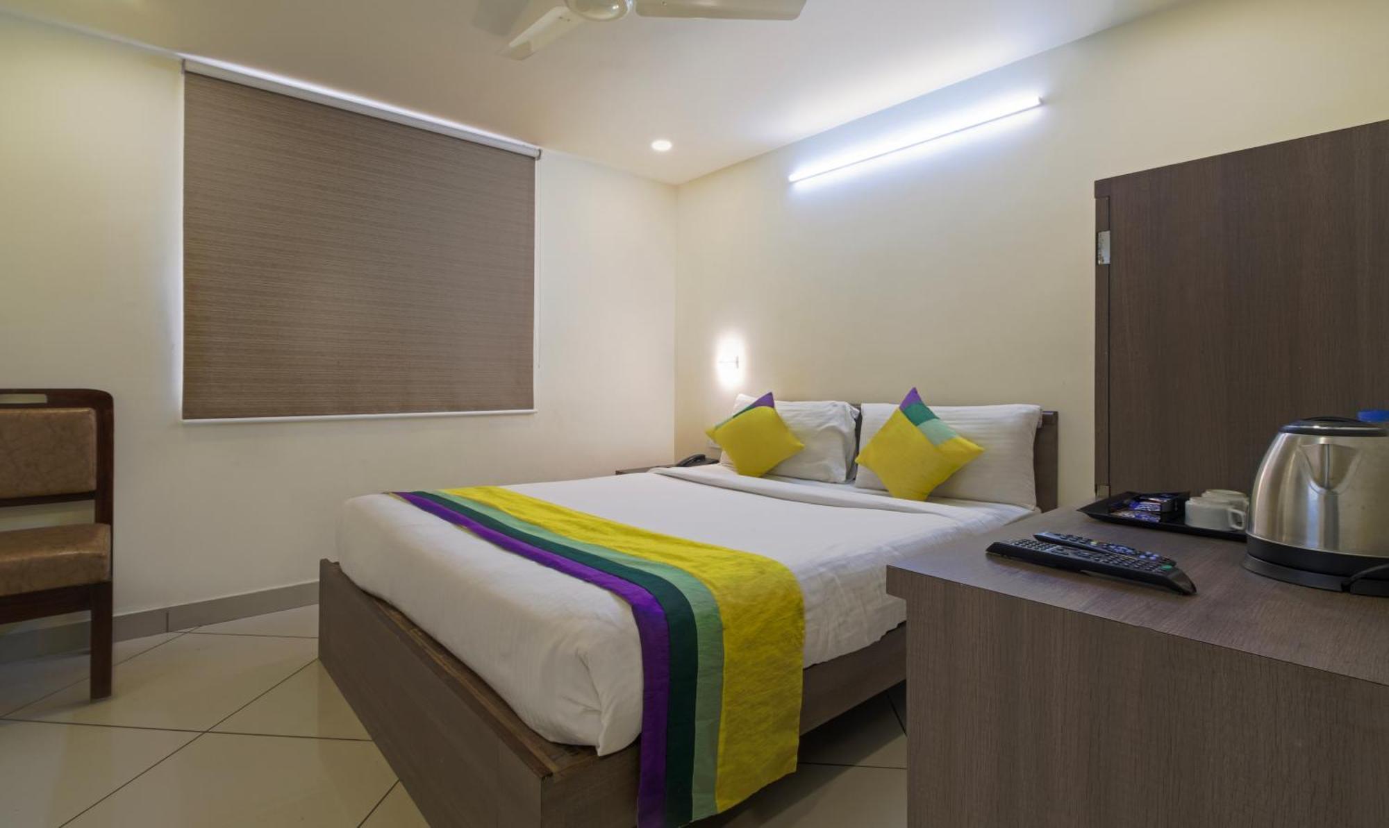 Itsy Hotels N Square Vijayawāda Exterior foto